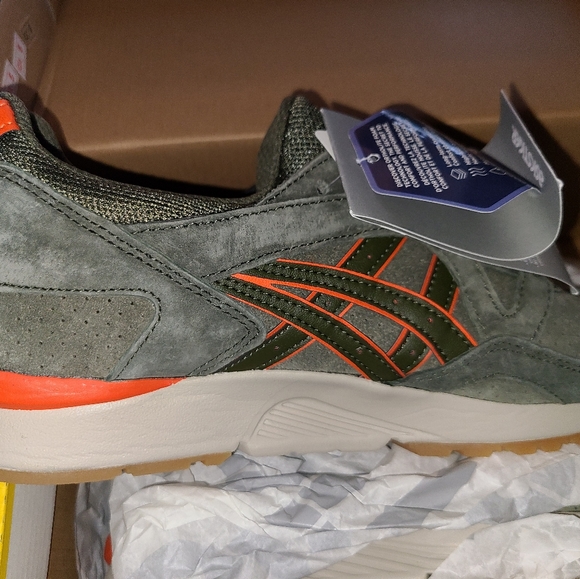 ASICS Tiger - Picture 4 of 4